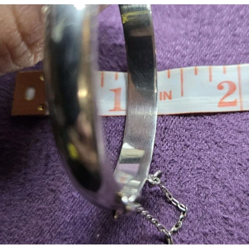 Sterling Silver Vintage Baby Hinged Bangle Bracelet Set Lovely Etched Design